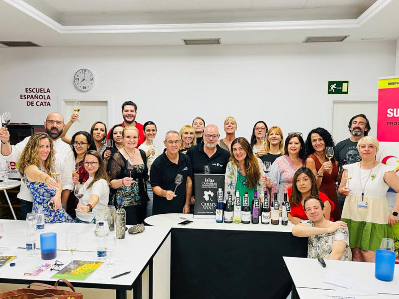 Los Embajadores del Canary Wine forman a los profesionales del vino fuera de las Islas